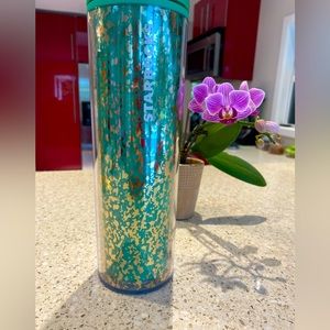 NWT Limited Edition Starbucks Acrylic tumbler green and gold
